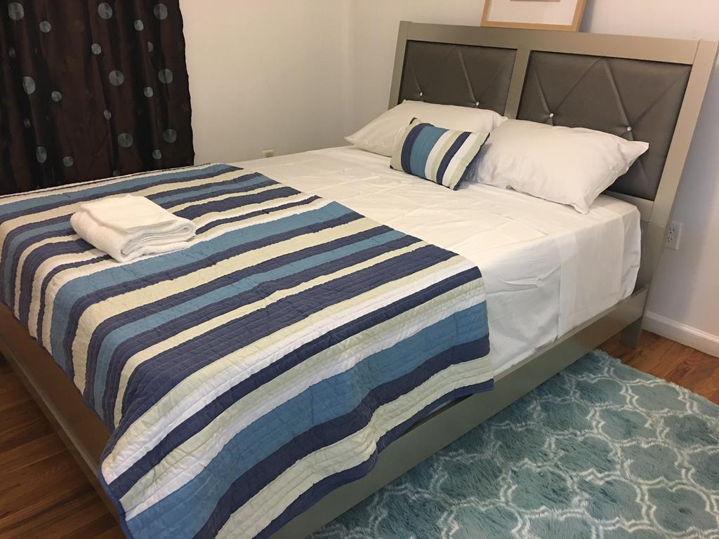 Mojoy Homesuites At Runyon Ньюарк Екстер'єр фото